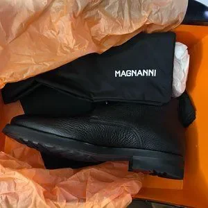 Magnanni Malone - New in box (Never Worn) Magnanni | Shoes | Magnanni Malone New In Box Never Worn  main image 2